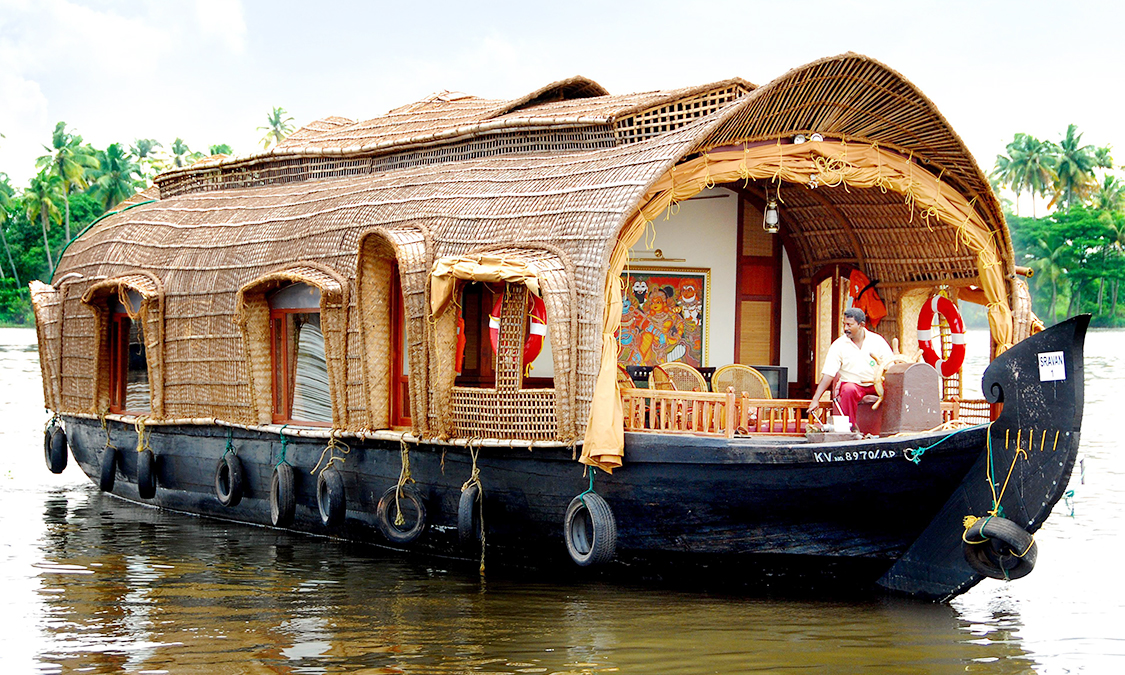 houseboat