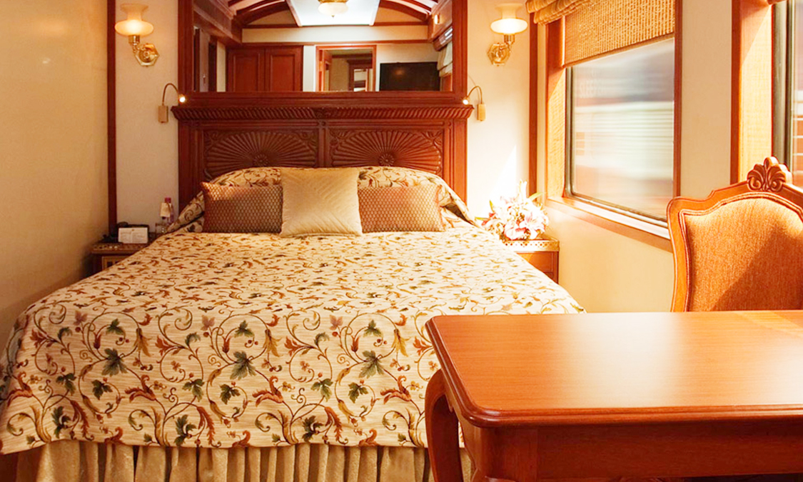 luxury-train-travel-india