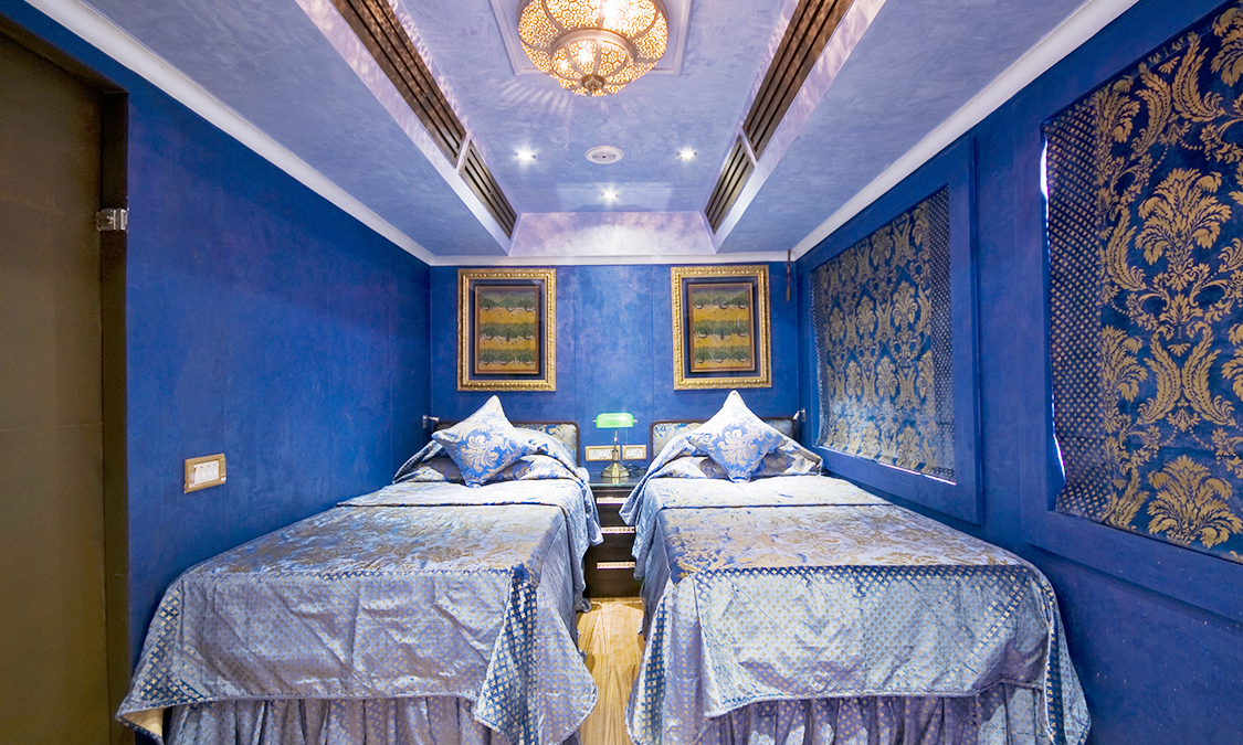 luxury-train-travel