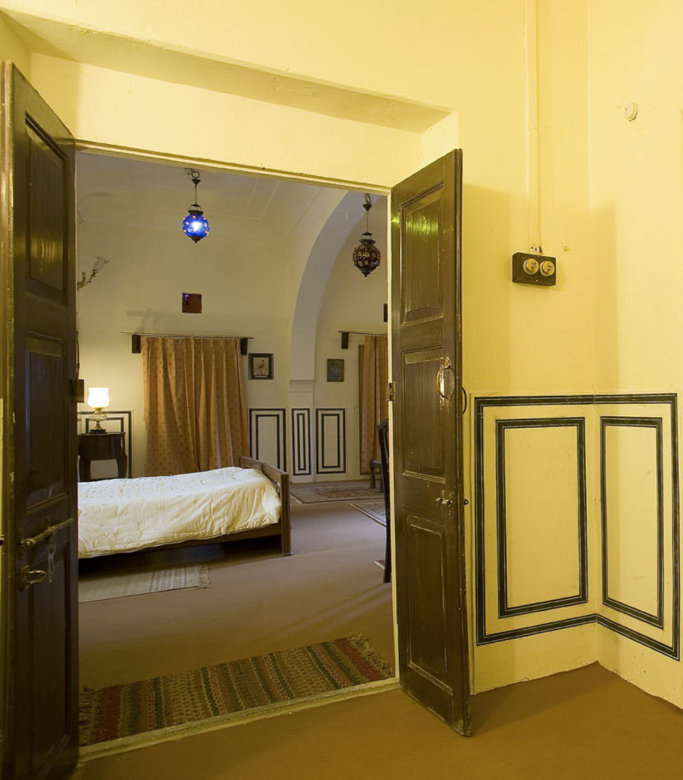 naila_bagh_palace_jaipur_rajasthan