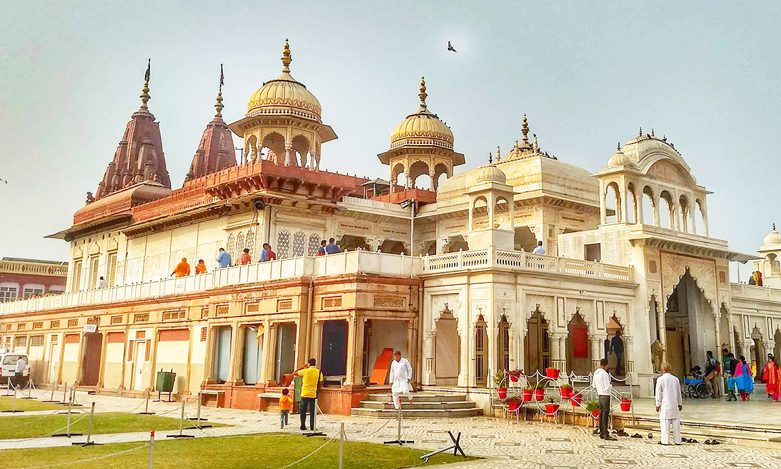luxury-tours-rajasthan/classic-luxury-rajasthan-tour/Karauli.jpg
