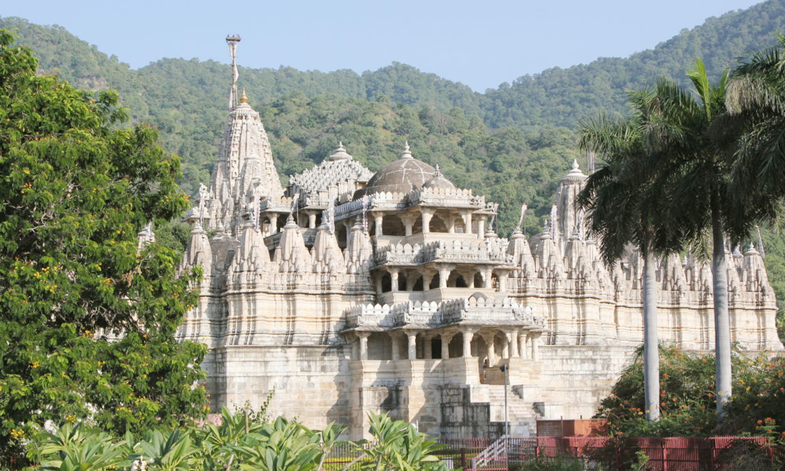 Chaumukha_Jain_temple_Ranakpur
